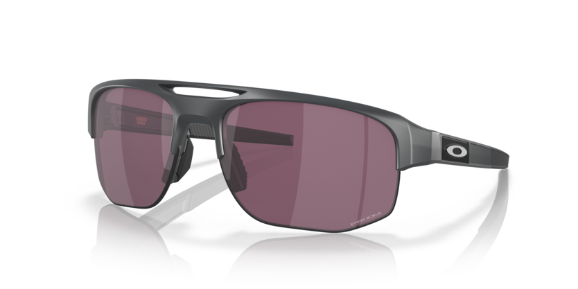 Oakley 0OO9424 Mercenary 942415 – Matte Carbon