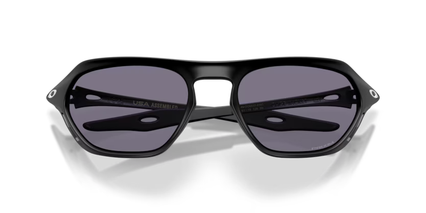 Oakley 0OO9537 Cage Jacket Color 953701 Matte Black O Matter Frame with Prizm Grey Lenses
