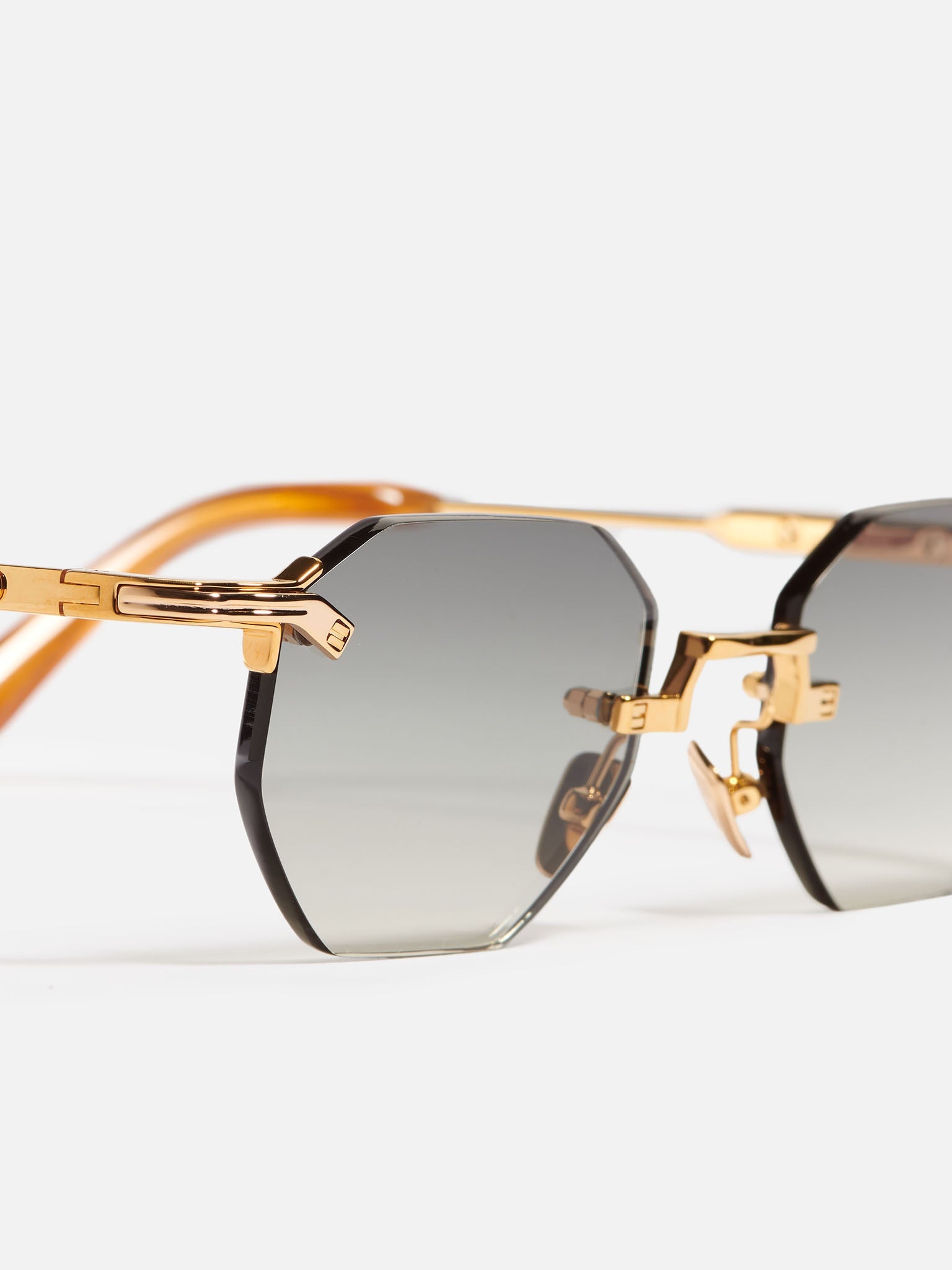 John Dalia Curtis C408 Luxury Rimless 22k Yellow Gold Plated Hexagonal G15 Gradient Sunglasses