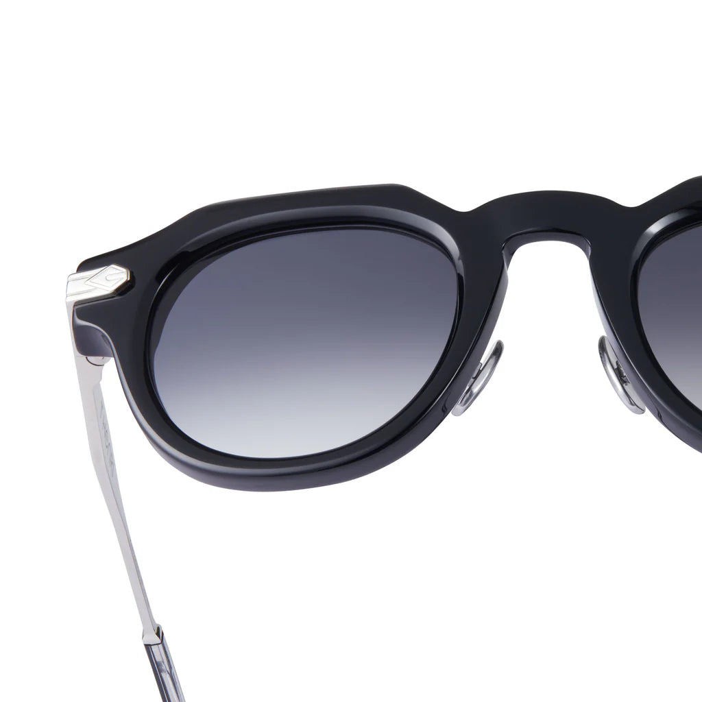 T HENRI M1 – Carbon